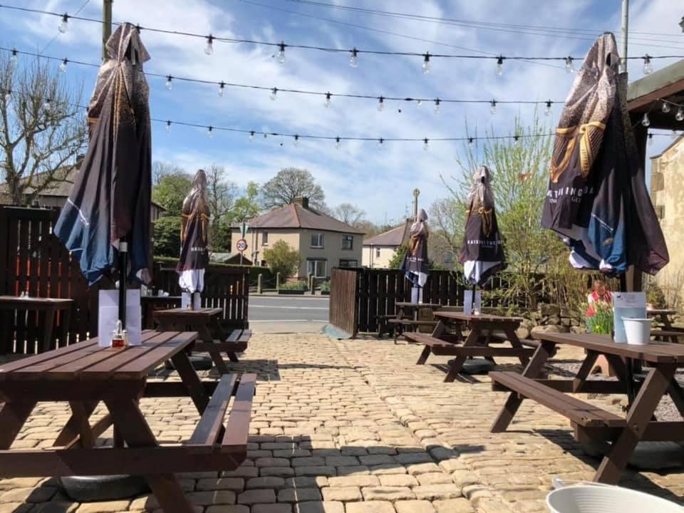 The Hare & Hounds Отель Foulridge